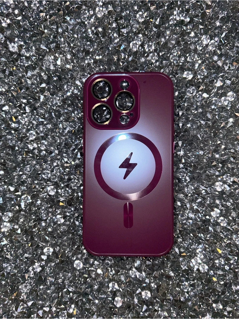 iPhone 15 pro Magenta Wireless Charging Compatible Phone Case
